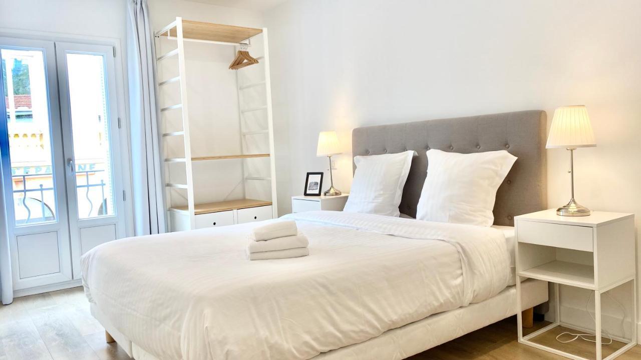 Republique Appartements ม็องตง ภายนอก รูปภาพ
