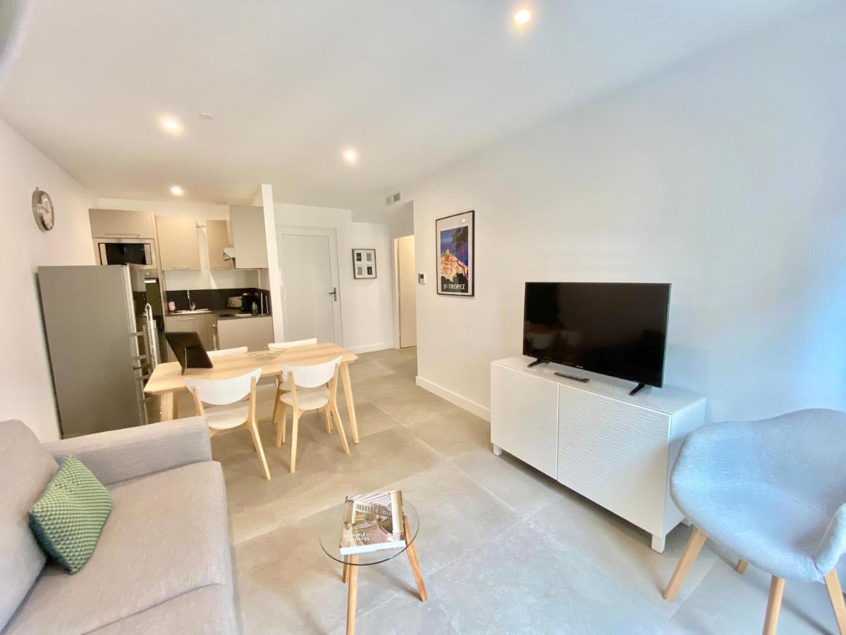 Republique Appartements ม็องตง ภายนอก รูปภาพ