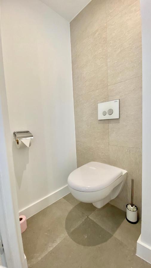 Republique Appartements ม็องตง ภายนอก รูปภาพ