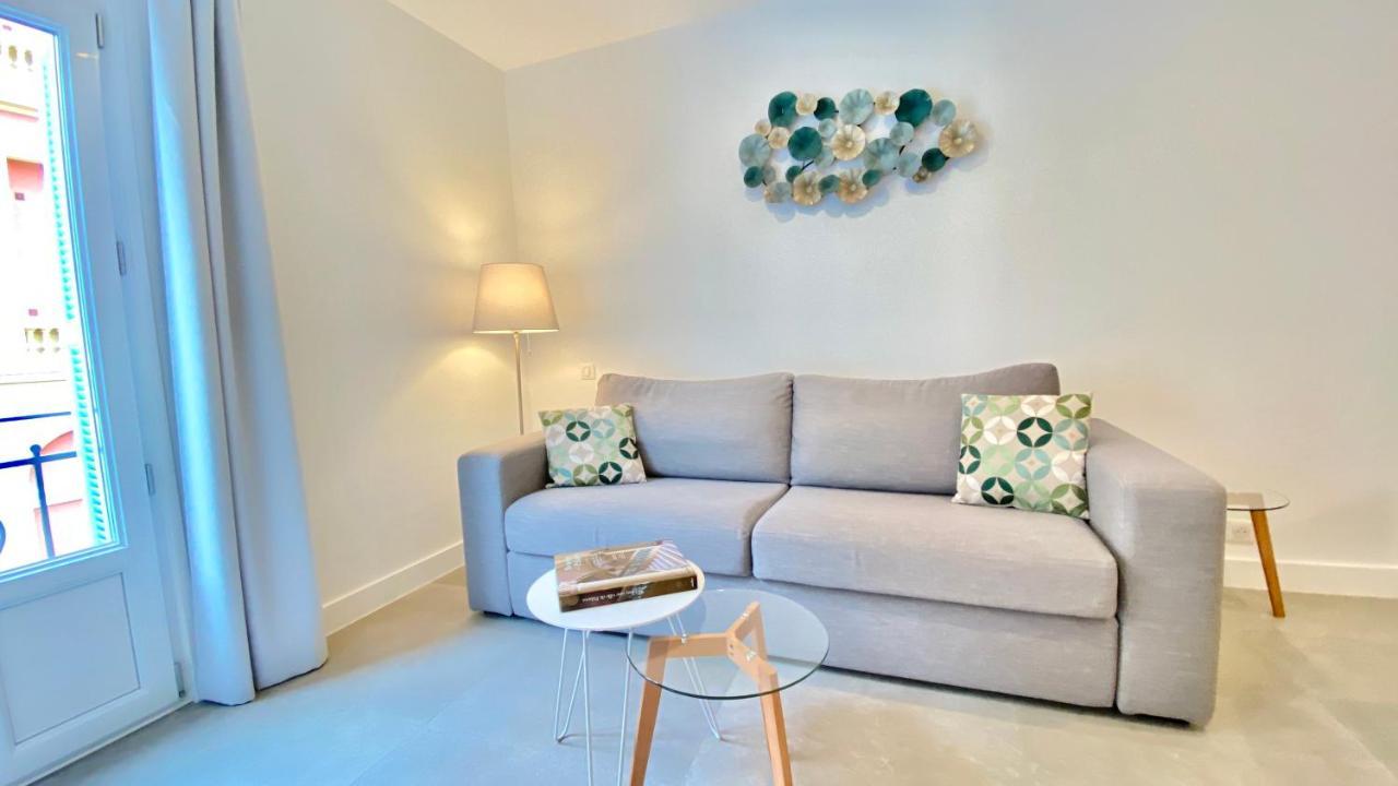 Republique Appartements ม็องตง ภายนอก รูปภาพ