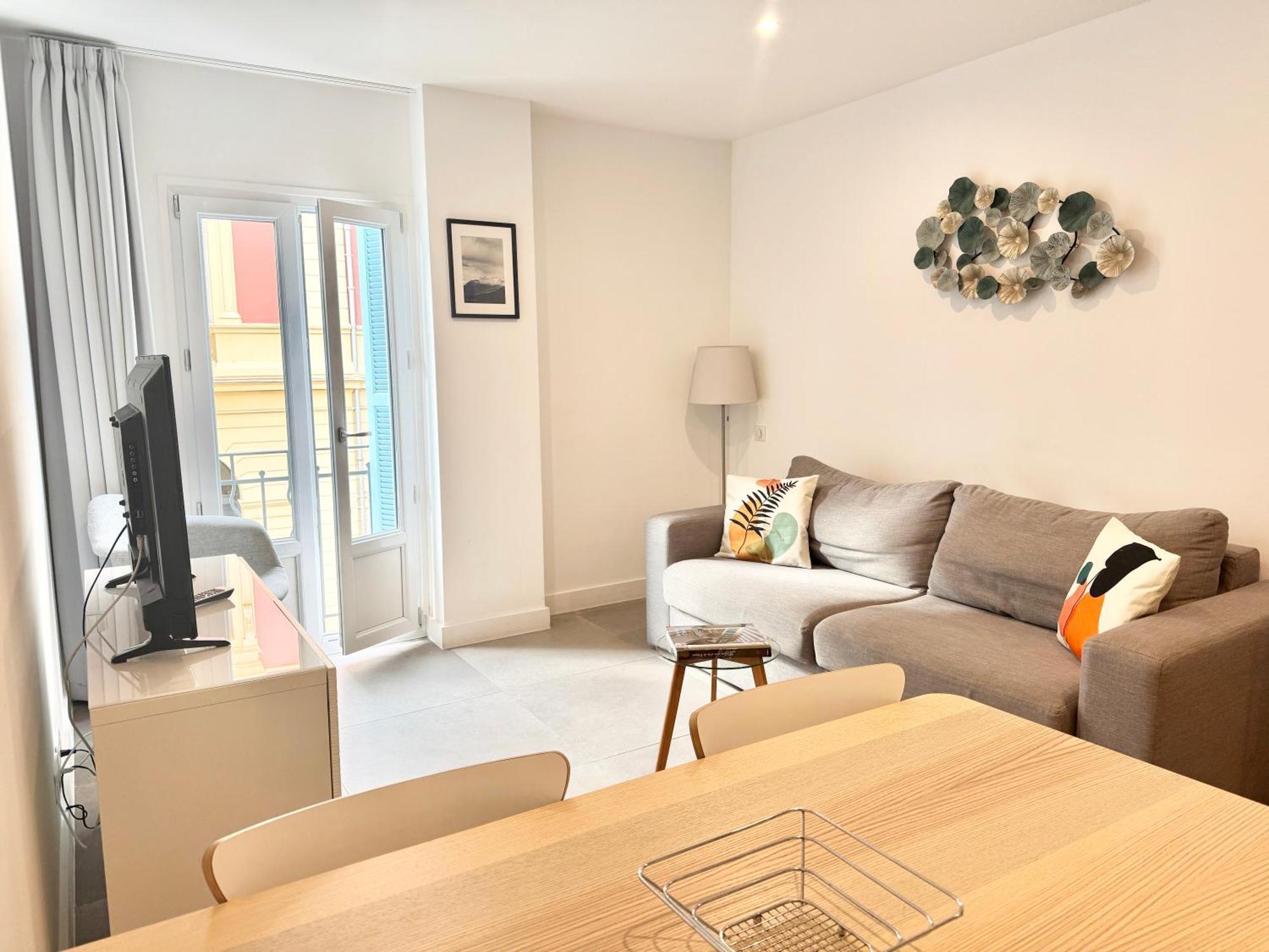 Republique Appartements ม็องตง ภายนอก รูปภาพ