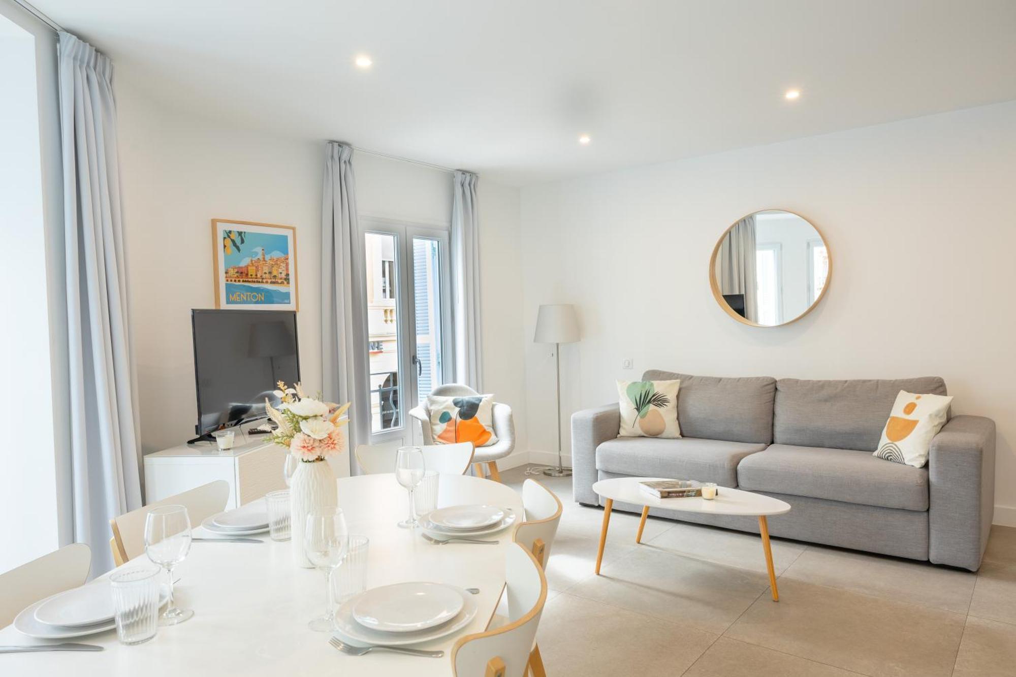 Republique Appartements ม็องตง ภายนอก รูปภาพ