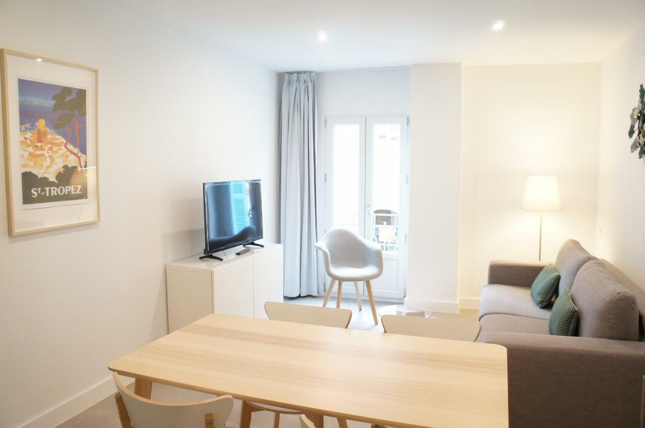 Republique Appartements ม็องตง ภายนอก รูปภาพ