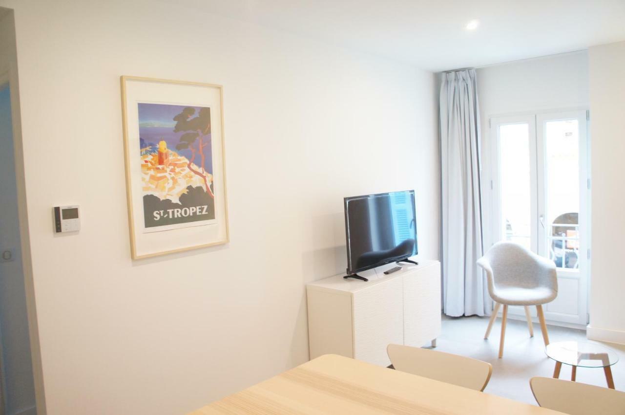 Republique Appartements ม็องตง ภายนอก รูปภาพ
